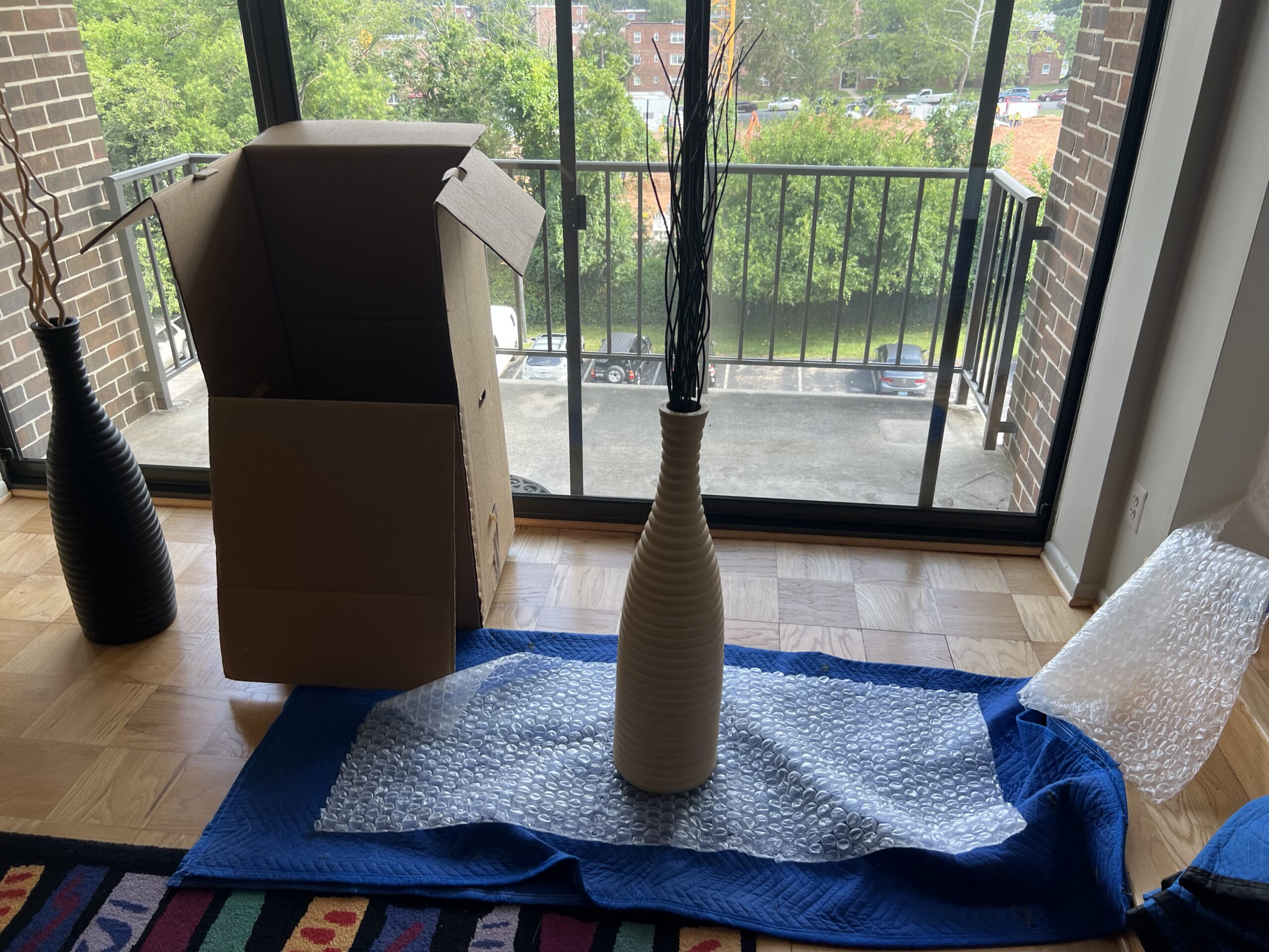 How to Unpack After a Move: Tips for Organizing Your New Home Efficiently