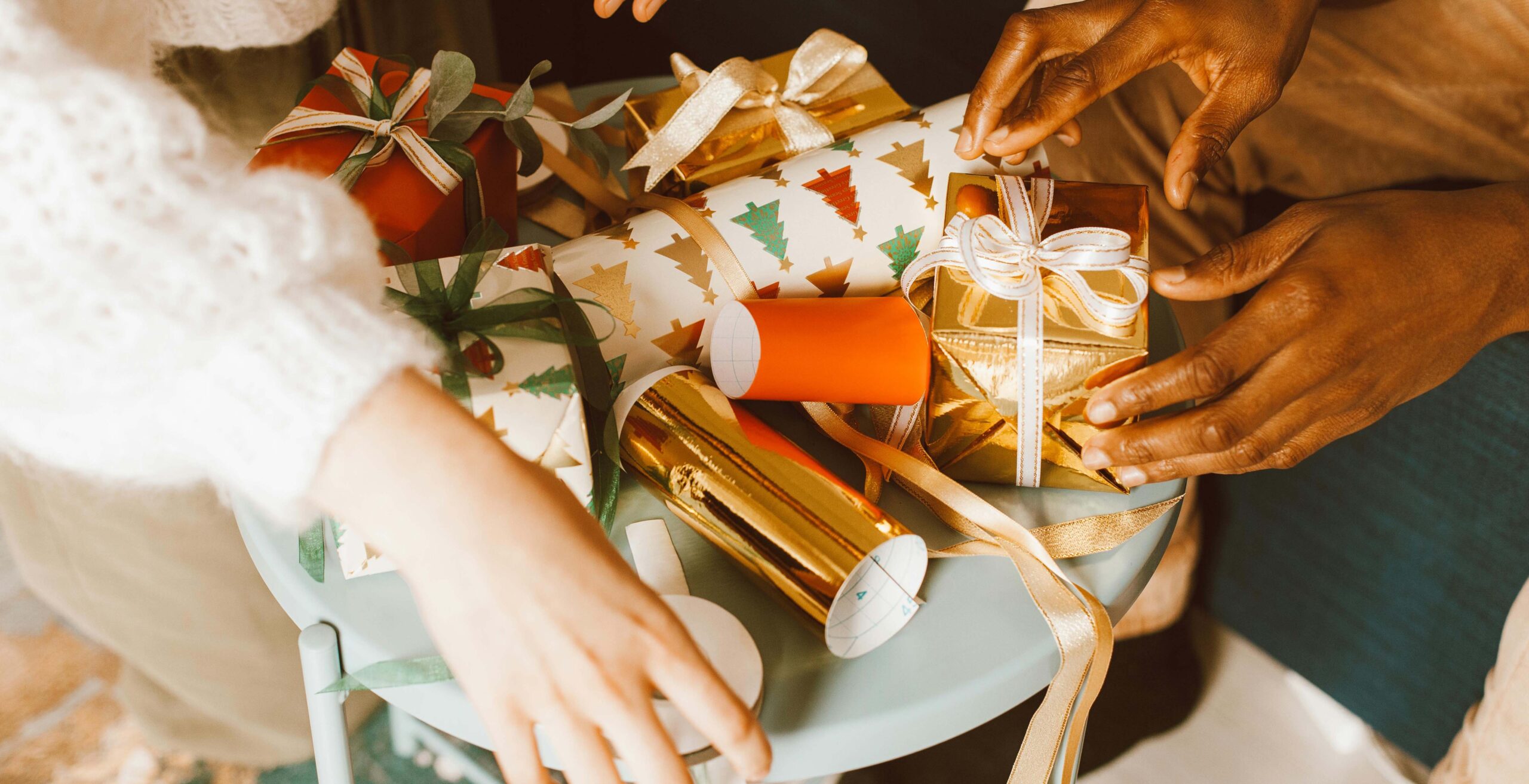 How to Store Holiday Decor and Seasonal Items During a Move | Tips & Packing Solutions